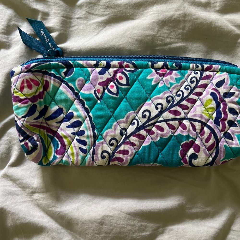 Small Cosmetic Pouch in Wakiki Paisley